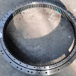 Excavator Komatsu PC4000-6 Slewing Ring89661140