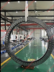 Hitachi 4652797 Excavator Hitachi EX5500-5   EX5600-6 slewing bearing   swing cricle   Slewing Ring