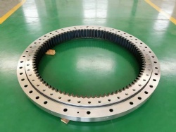 DOOSAN  Revolving Gear 2109-9074B excavator  DH35 SOLAR 035 Rotary Circle Swing Ring Excavator Swing Circle